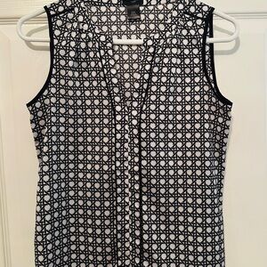 Black and White Patterned Sleeveless Top